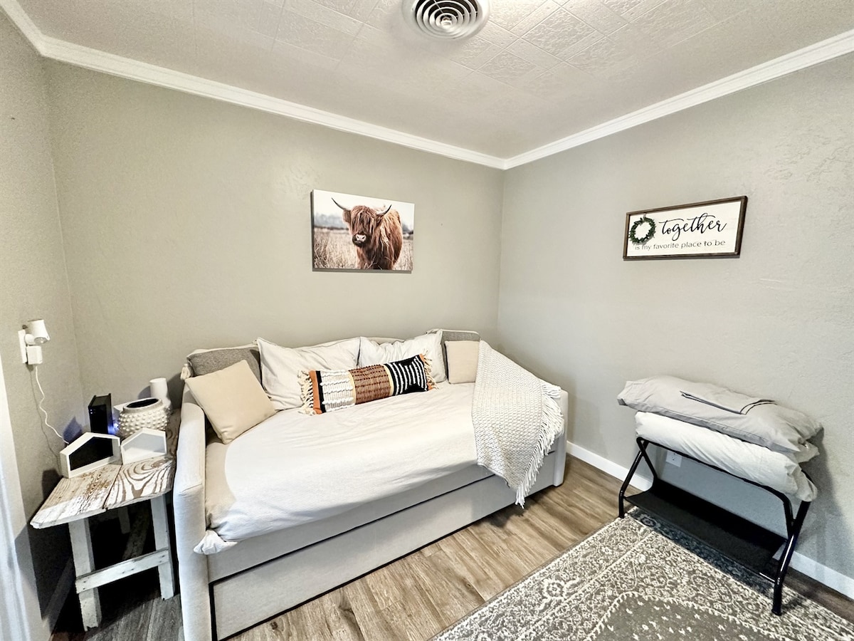 Štvrtý priestor na spanie s dvojitým lôžkom a dvojitým lôžkom