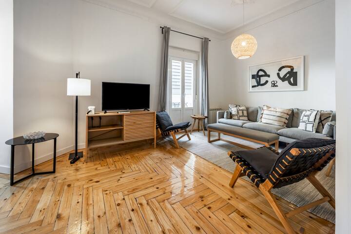 Amazing apartment – 4Bedrooms 2 Bathrooms – Goya gallery image 5