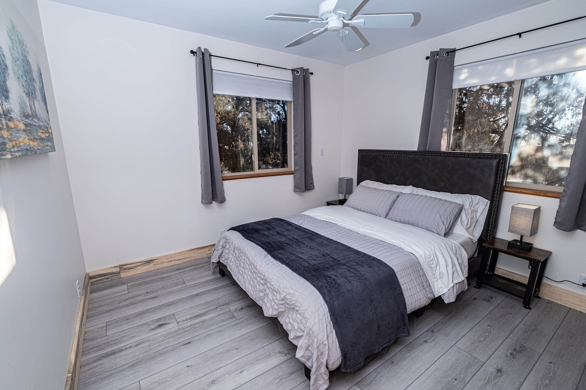 Bedroom Two: Comfortable Queen Bed