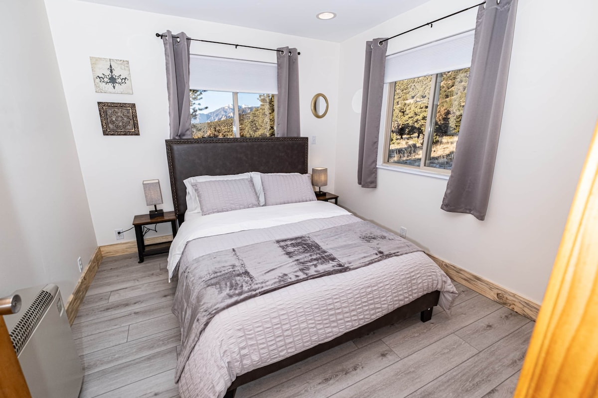 Bedroom Three: Comfortable Queen Bed