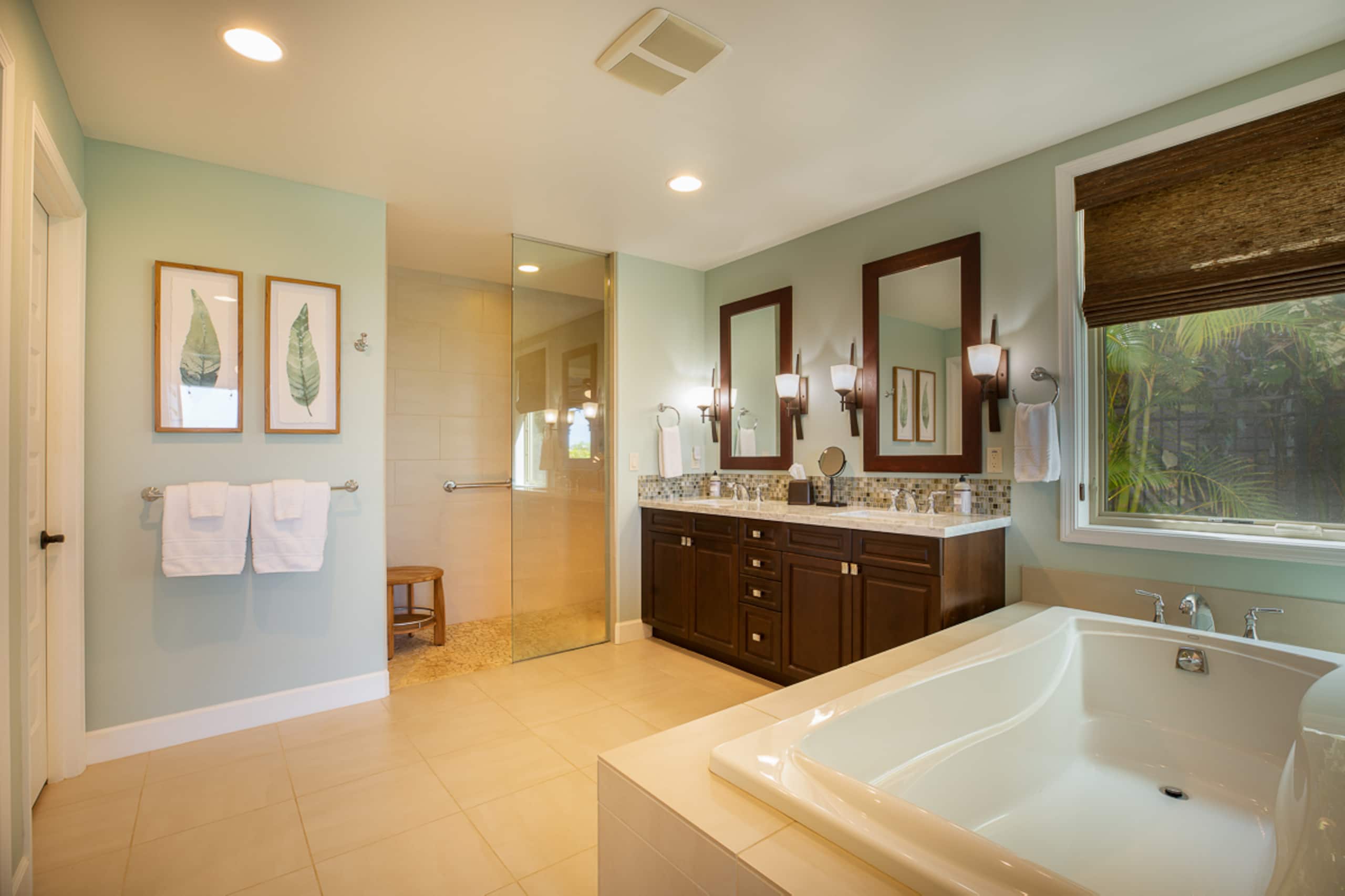 Home in Waimea · ★4.91 · 3 bedrooms · 4 beds · 3 baths - Image 16