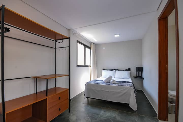 سرير ،صورة للغرفة بأكملها