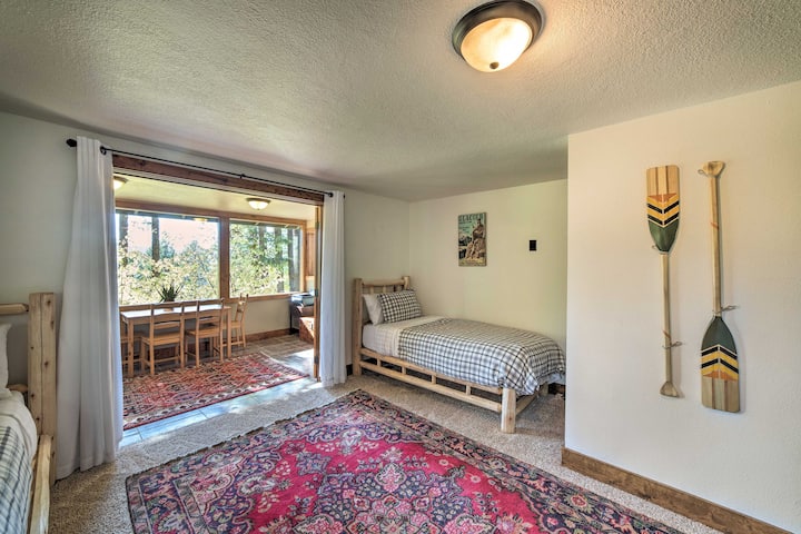 Divertida habitación con literas. 