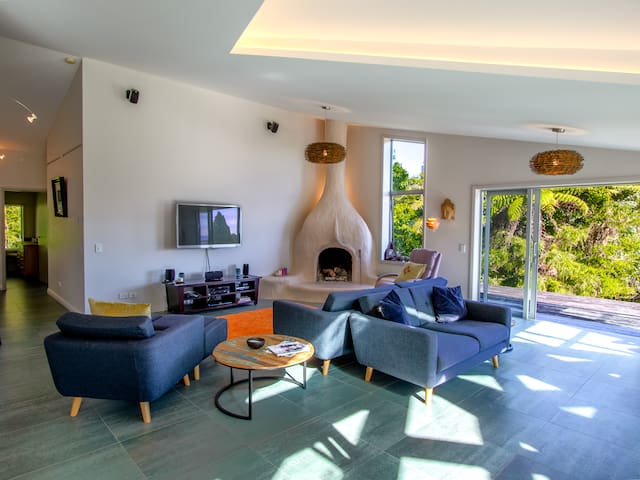 Bachcare Holiday Homes managed Airbnb listing 1