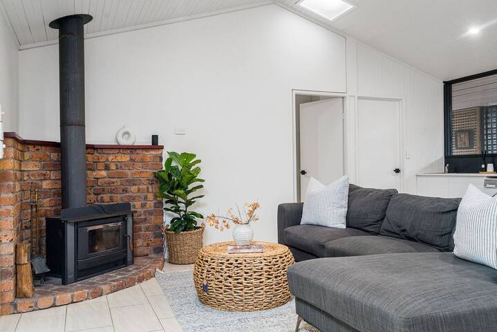 Bangalleys – beachside retreat with large pool gallery image 2