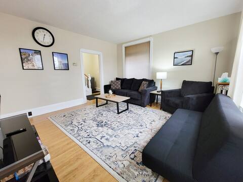 Breakwater Escape | Large 6 Bedroom Home