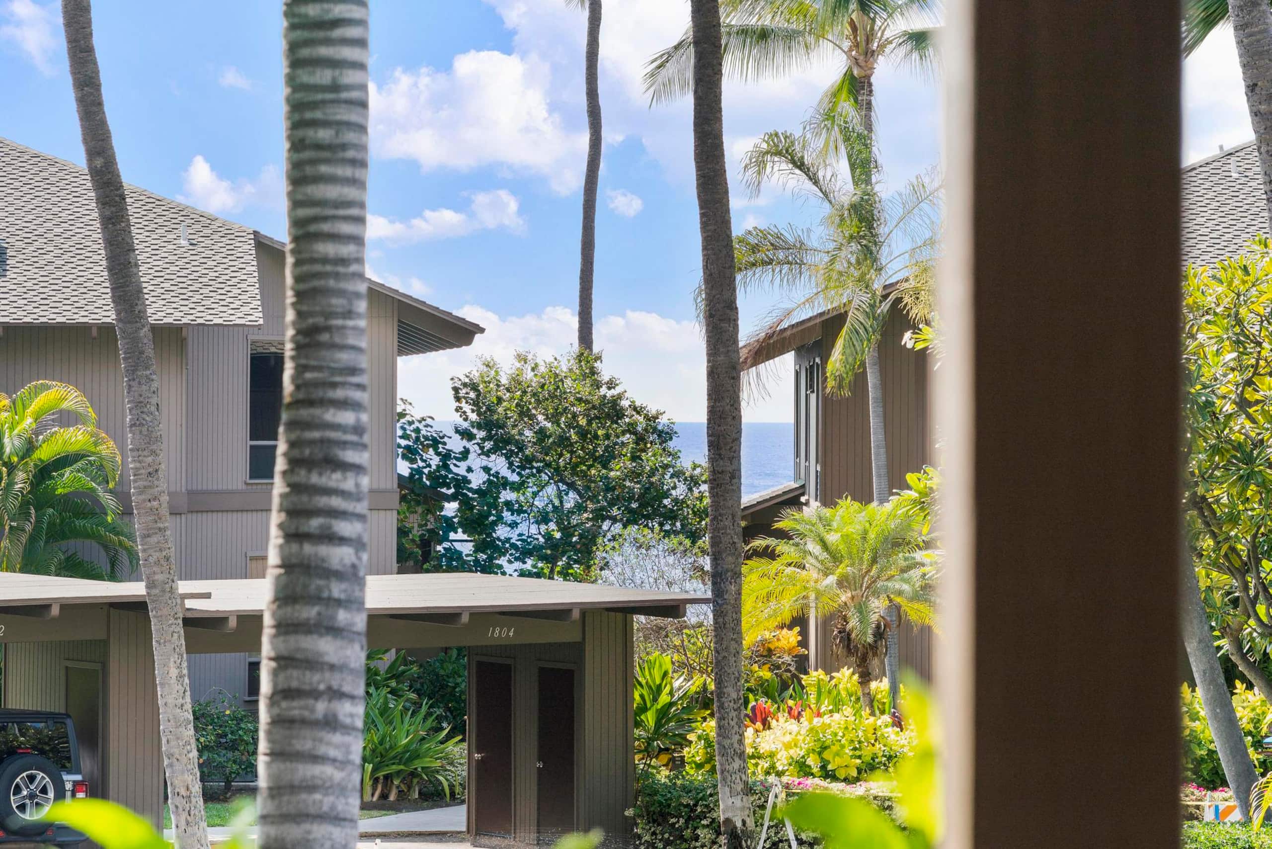 Condo in Kailua-Kona · ★4.63 · 2 bedrooms · 2 beds · 2 baths - Image 39