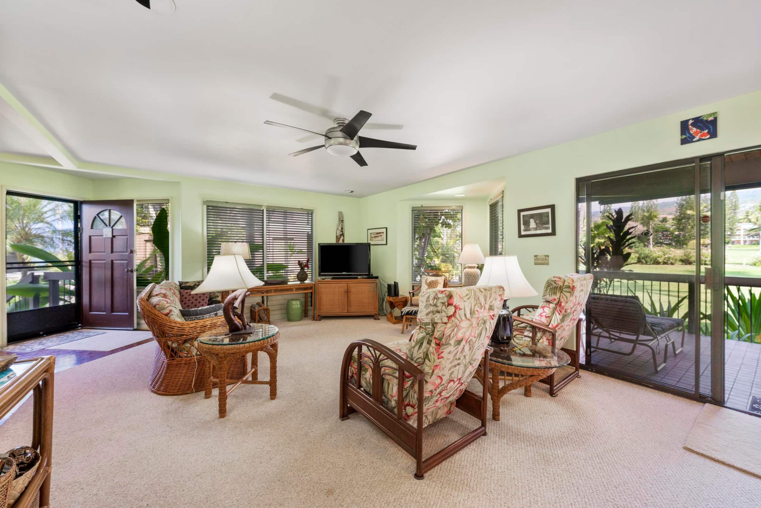 Condo in Kailua-Kona · ★4.63 · 2 bedrooms · 2 beds · 2 baths - Image 19