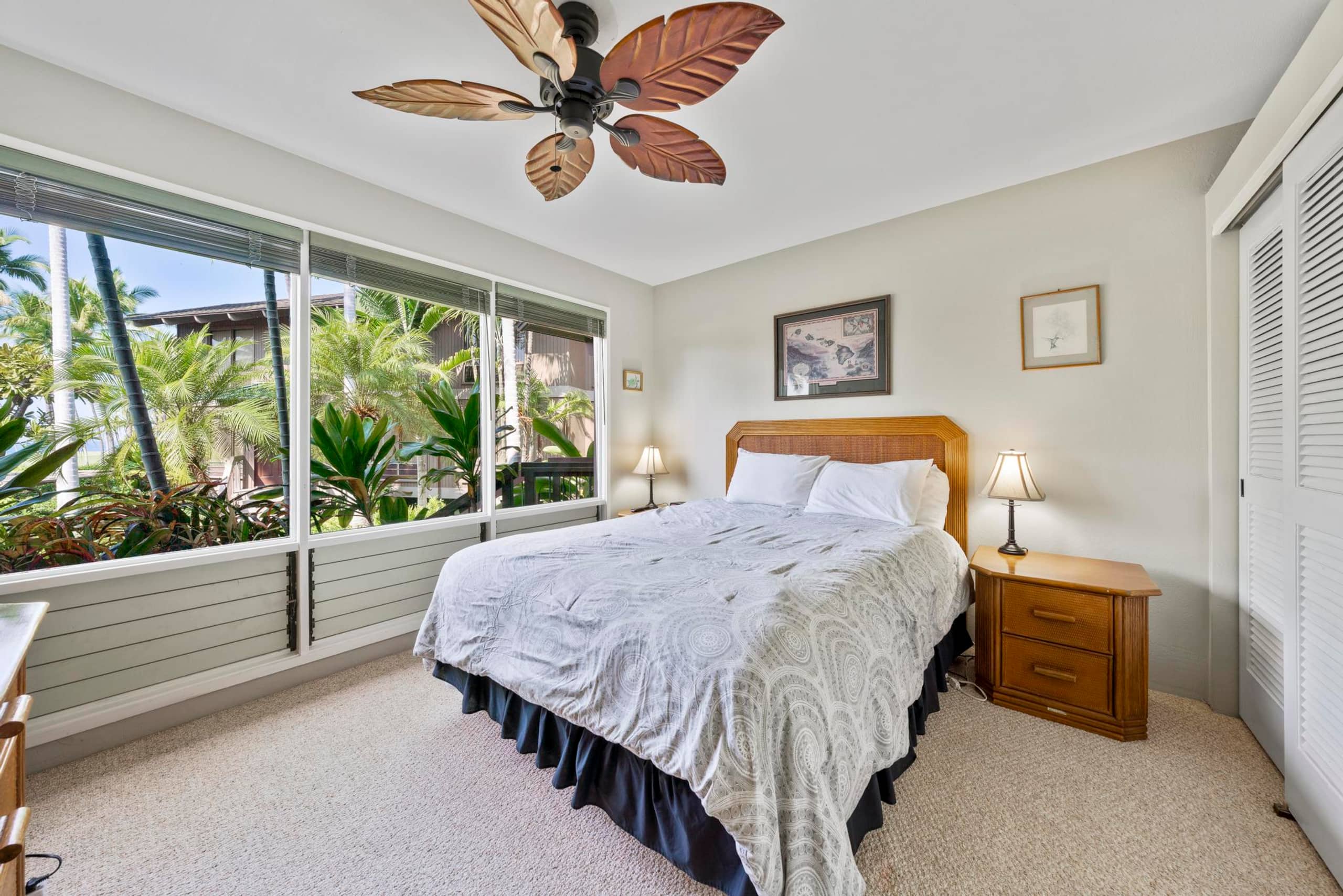 Condo in Kailua-Kona · ★4.63 · 2 bedrooms · 2 beds · 2 baths - Image 41