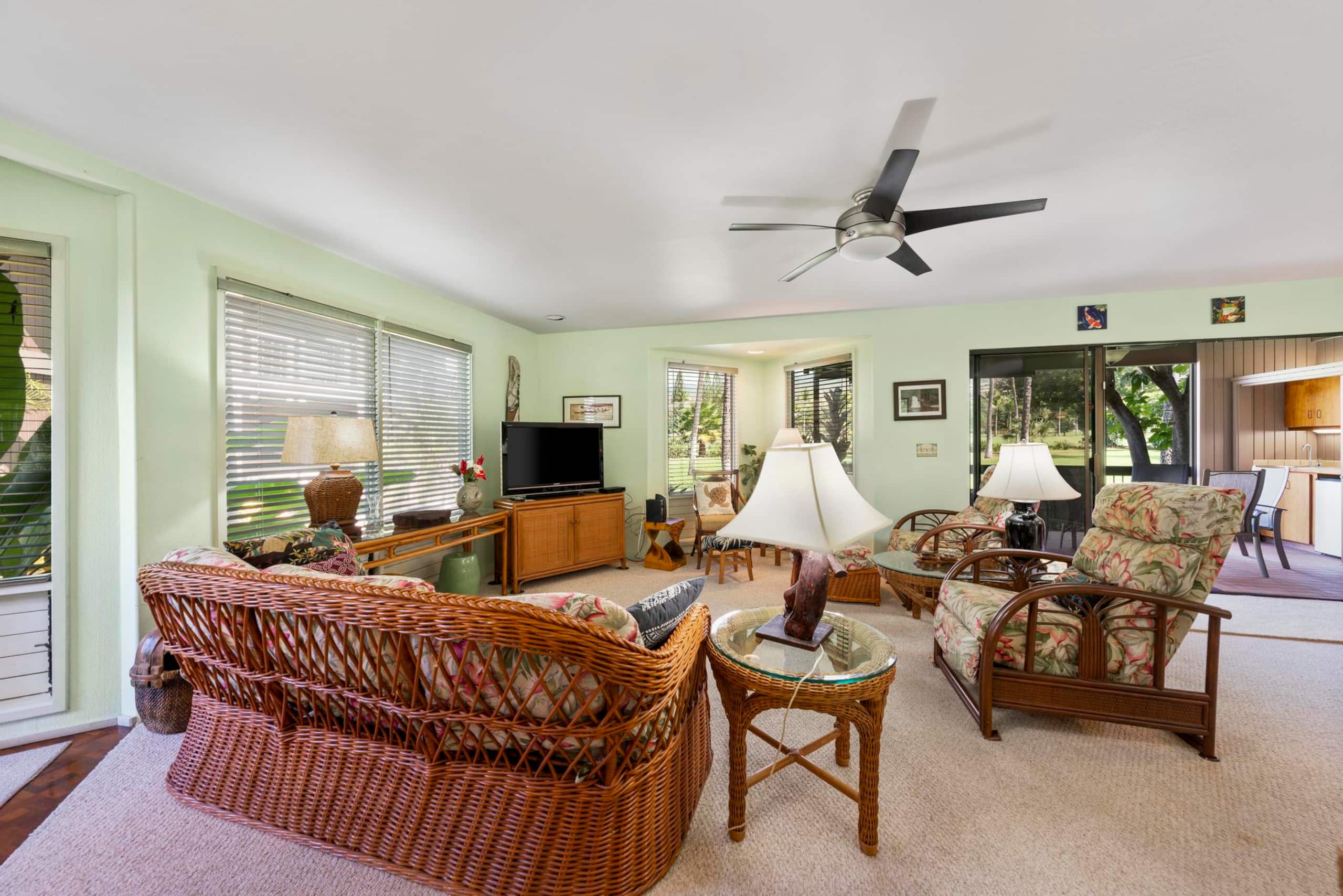 Condo in Kailua-Kona · ★4.63 · 2 bedrooms · 2 beds · 2 baths - Image 17