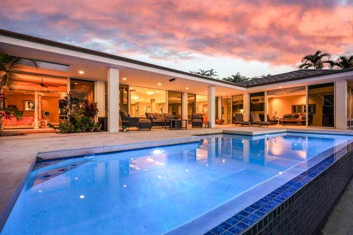 Dolphin House – Hawaii