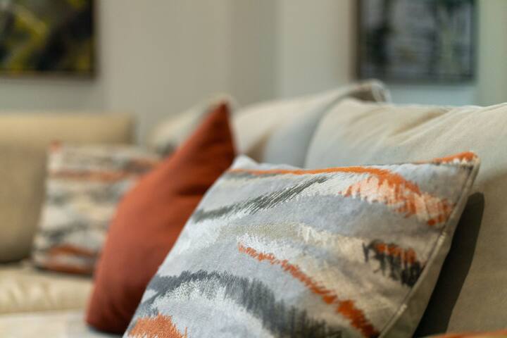 Stunning 4 Bedroom Penthouse in Nine elms (Zone 1) gallery image 5