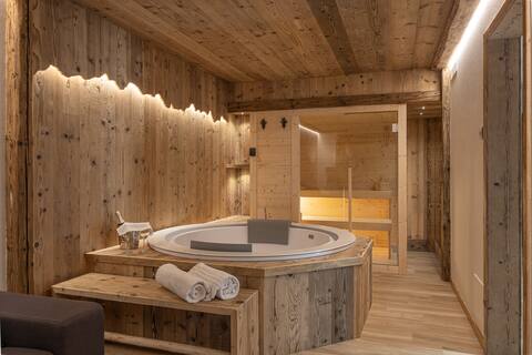 B&b Giallo - Suite Laurina with private Spa