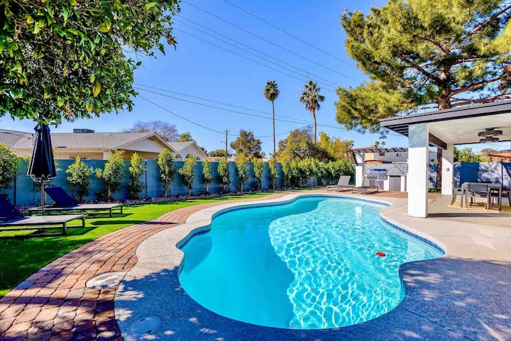 Modern 5br Scottsdale Home + Heated Pool* - Scottsdale, AZ