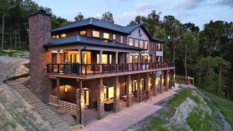 Incredible Views, Arcade, Sauna/Steam/Spa @ NC's M
