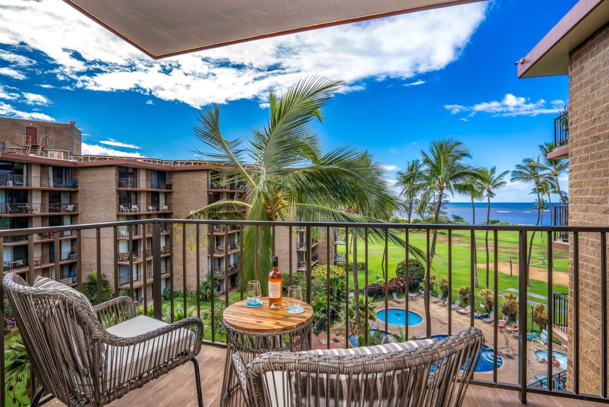 Condo in Kihei · ★4.95 · 1 bedroom · 2 beds · 1 private bath - Image 27