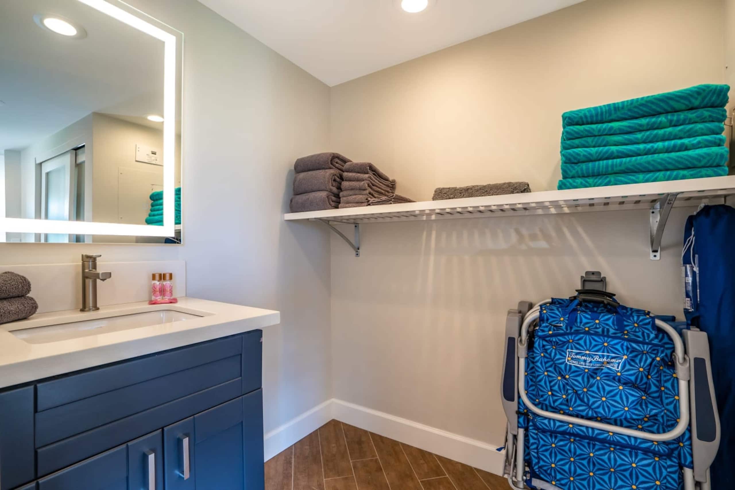 Condo in Kihei · ★4.95 · 1 bedroom · 2 beds · 1 private bath - Image 21