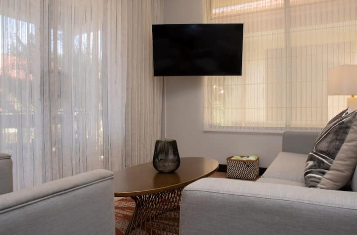 Open floor plan flowing from outside into the kitchen area