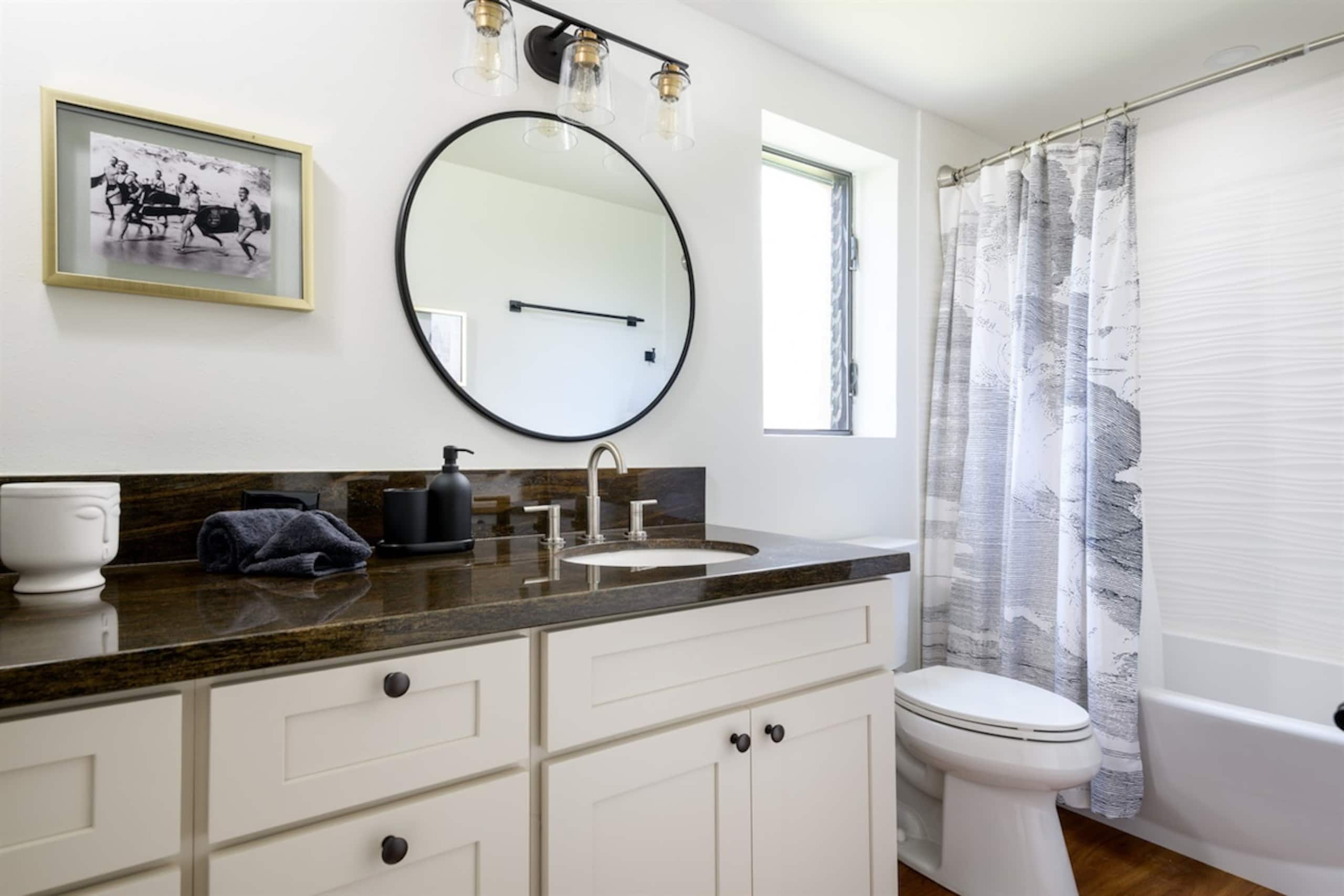 Condo in Wailuku · ★4.93 · 3 bedrooms · 5 beds · 2 private baths - Image 19