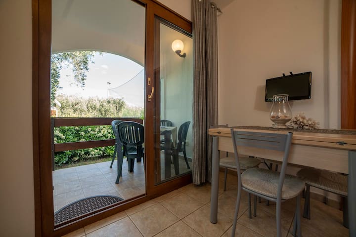 Holiday Apartment "orchidea" with swimming pool and private beach -2