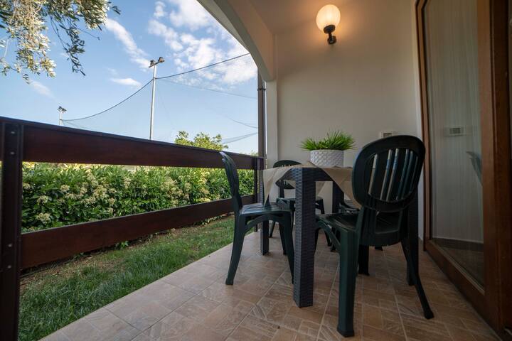 Holiday Apartment "orchidea" with swimming pool and private beach -2 gallery image 3