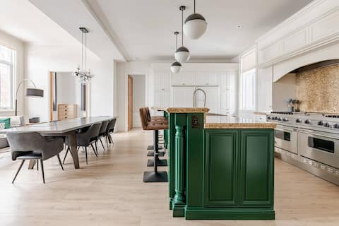 Luxury Apartment with spa and roof terrace