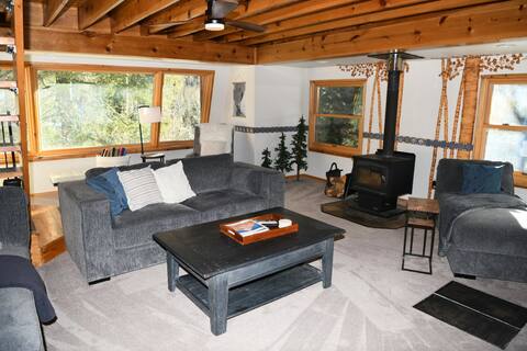 Taos Ski Valley Amizette Mountain House