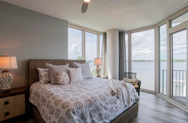 غرفة النوم الرئيسية