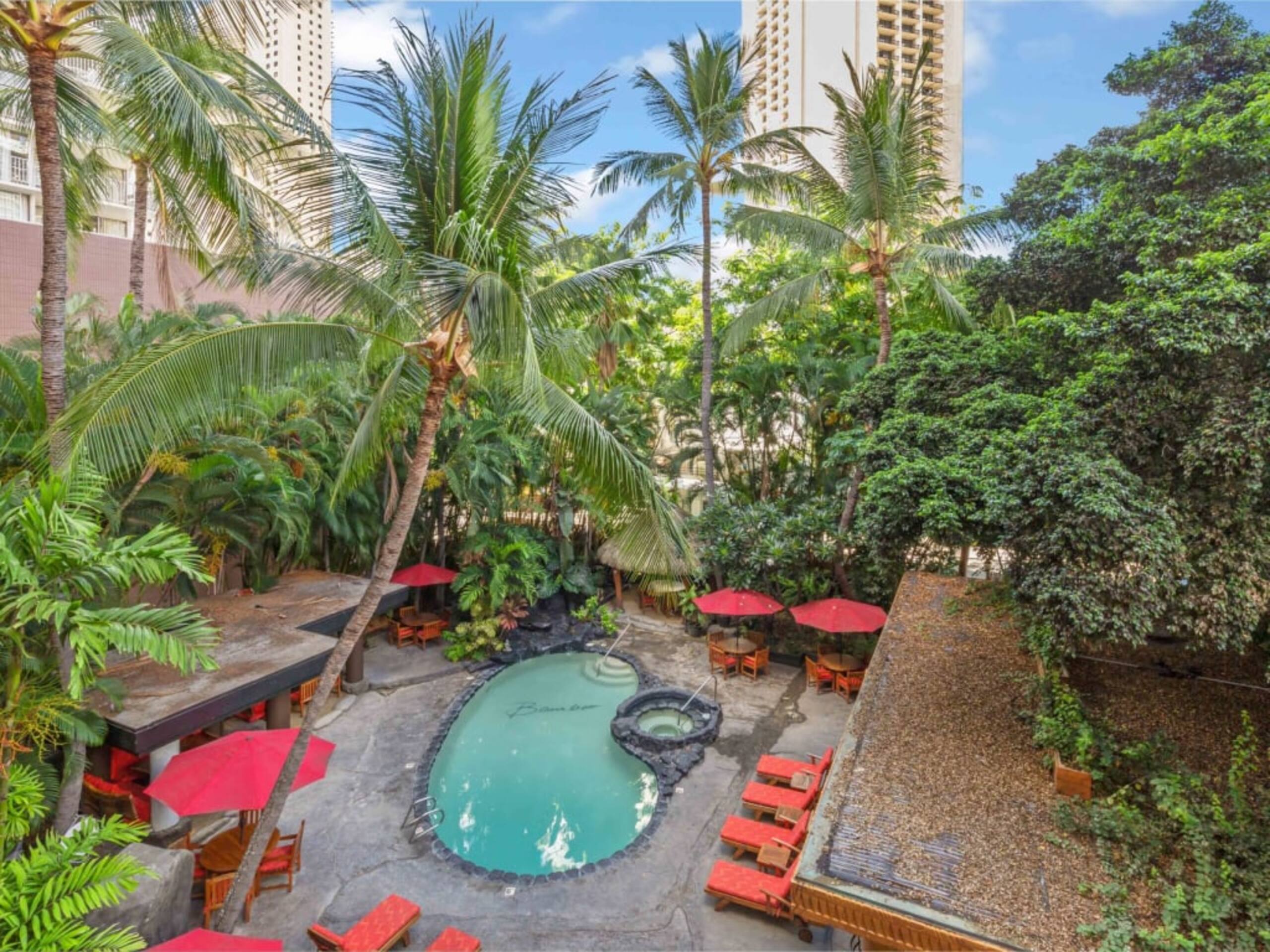 Condo in Honolulu · ★4.5 · Studio · 1 bed · 1 private bath - Image 29