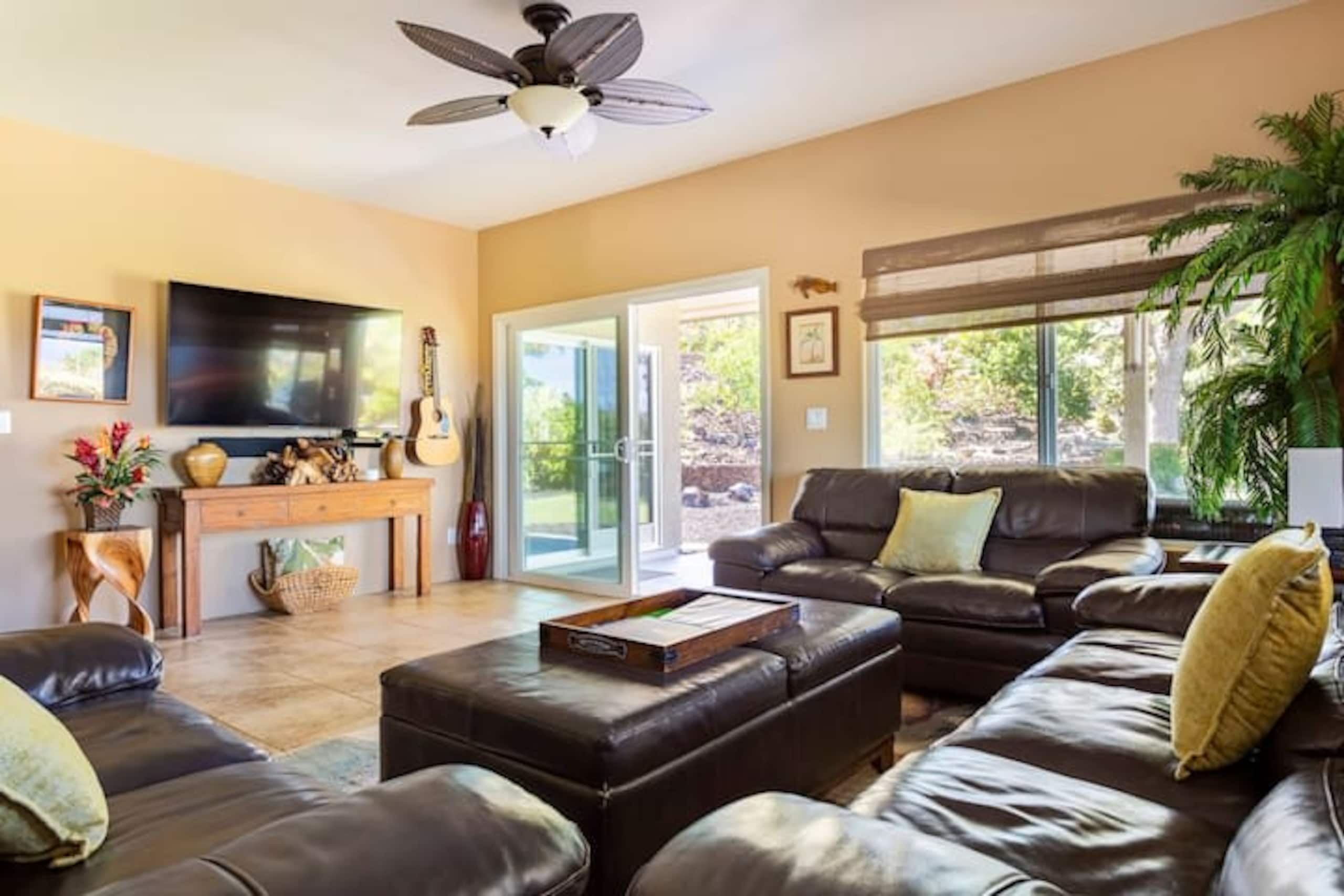 1+ Acre Private Resort, 4BD + 3BTH, Cinema, Spa - Photo 28