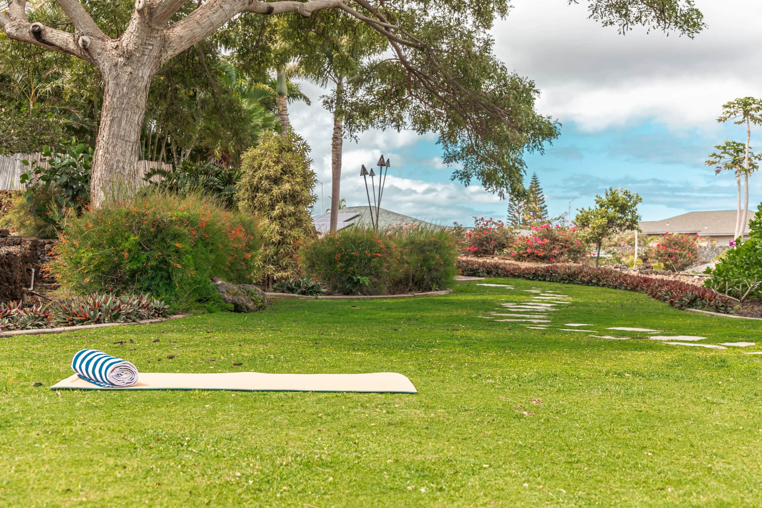 1+ Acre Private Resort, 4BD + 3BTH, Cinema, Spa - Photo 303