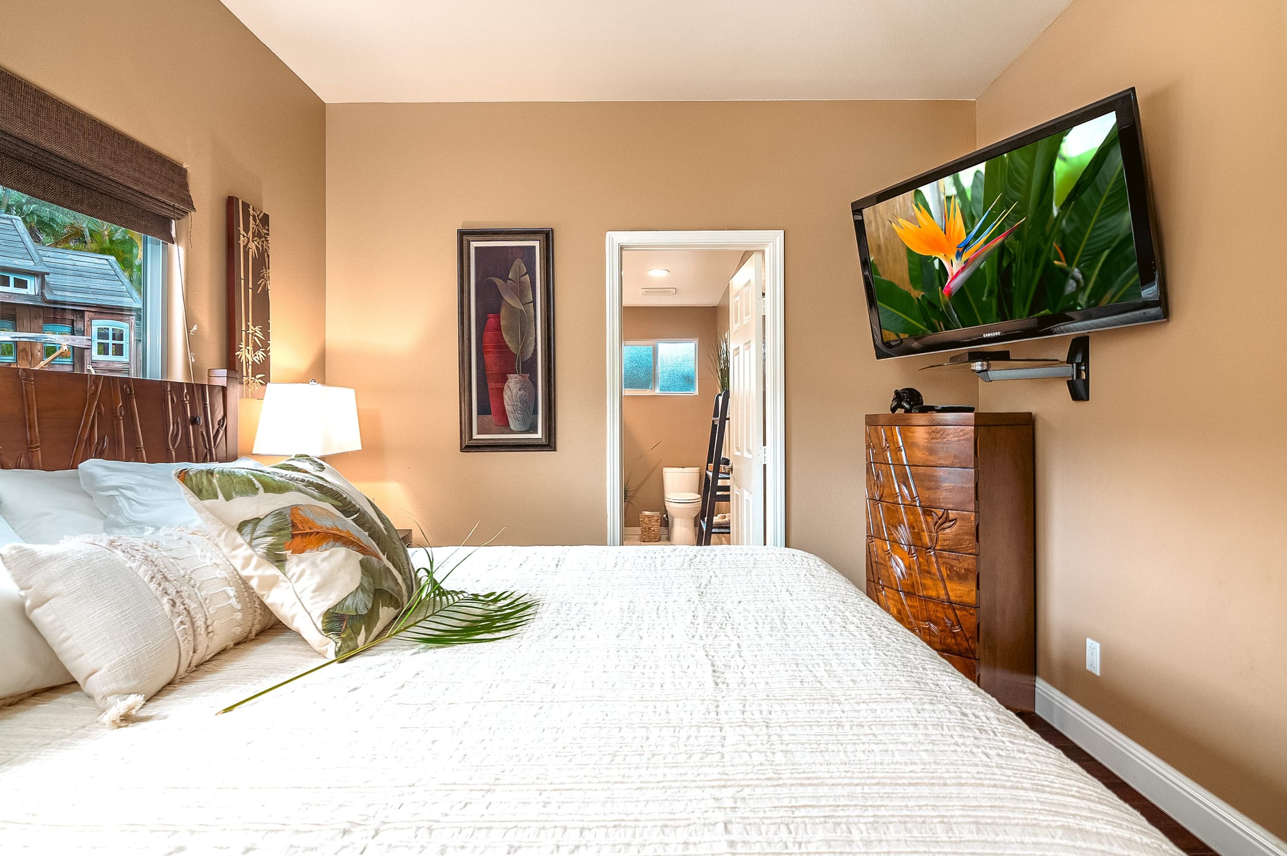 1+ Acre Private Resort, 4BD + 3BTH, Cinema, Spa - Photo 101