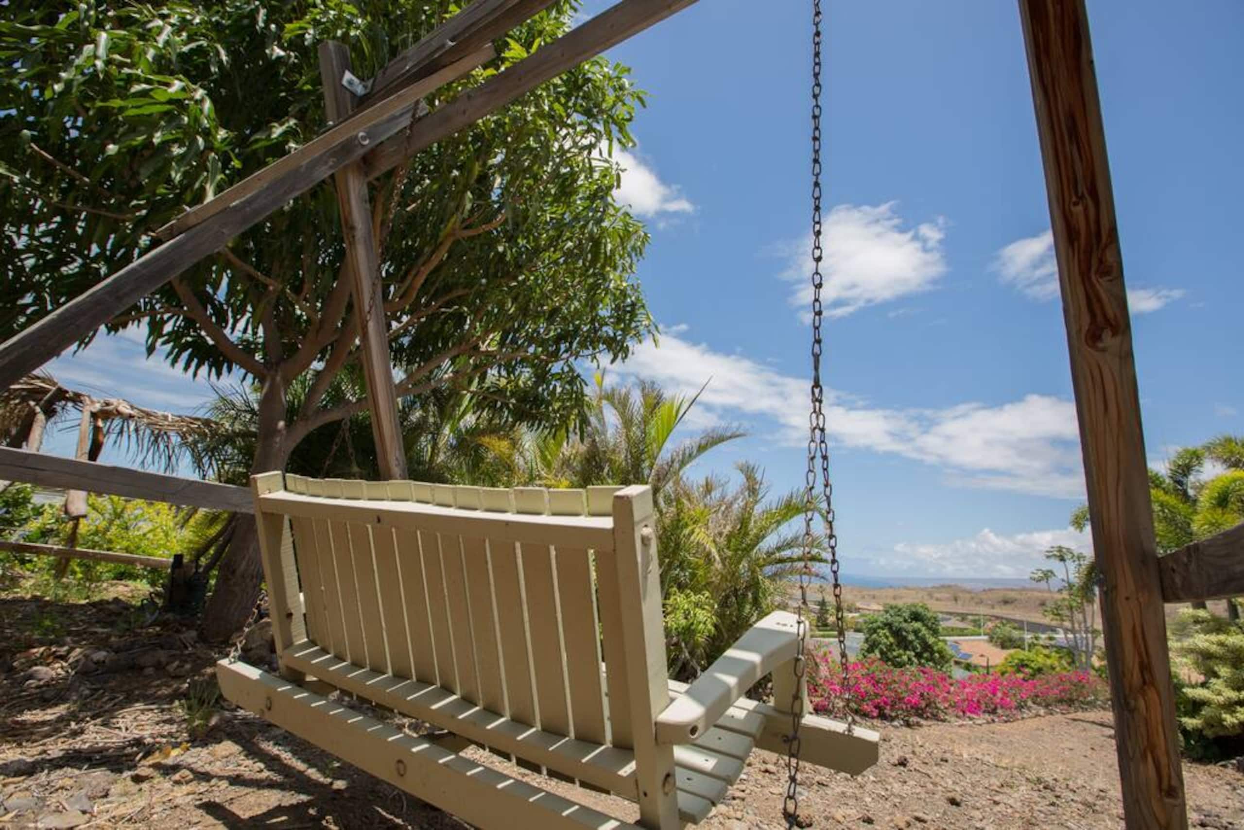 1+ Acre Private Resort, 4BD + 3BTH, Cinema, Spa - Photo 232