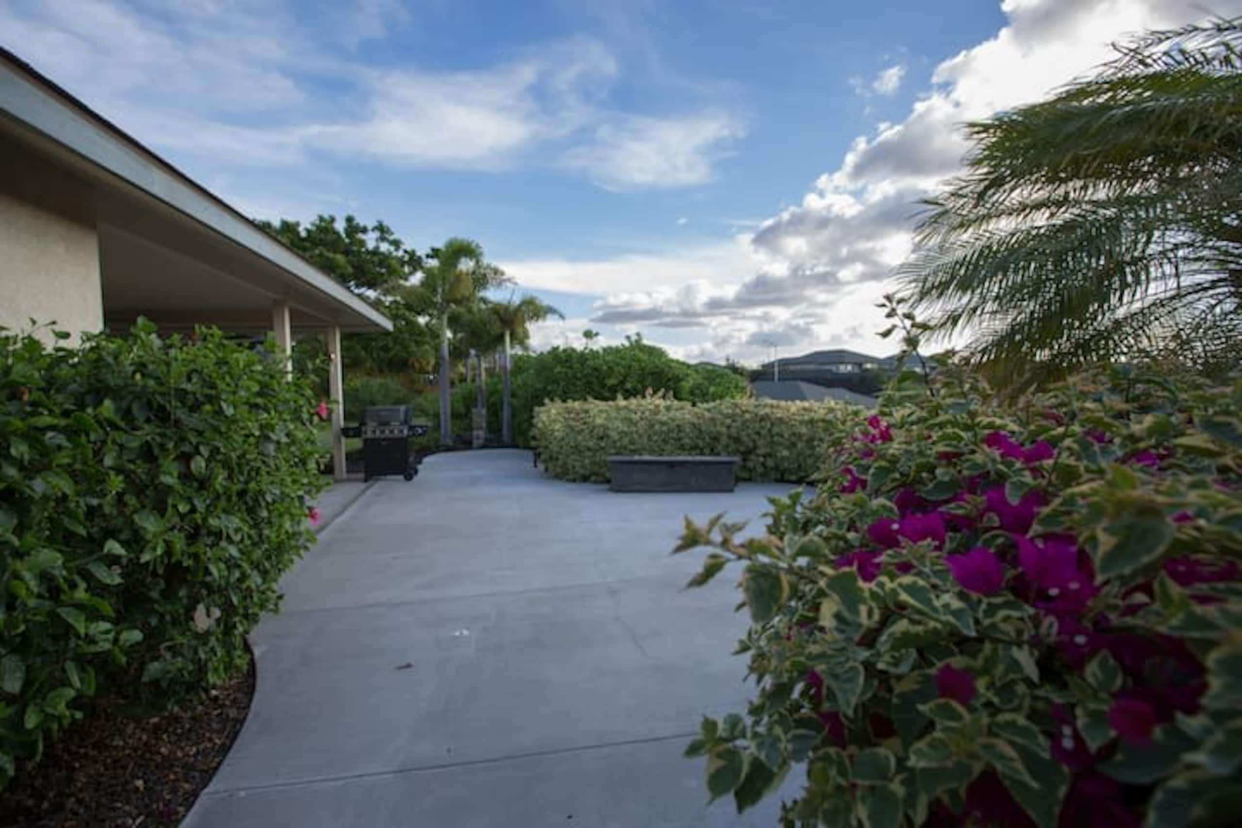 1+ Acre Private Resort, 4BD + 3BTH, Cinema, Spa - Photo 214