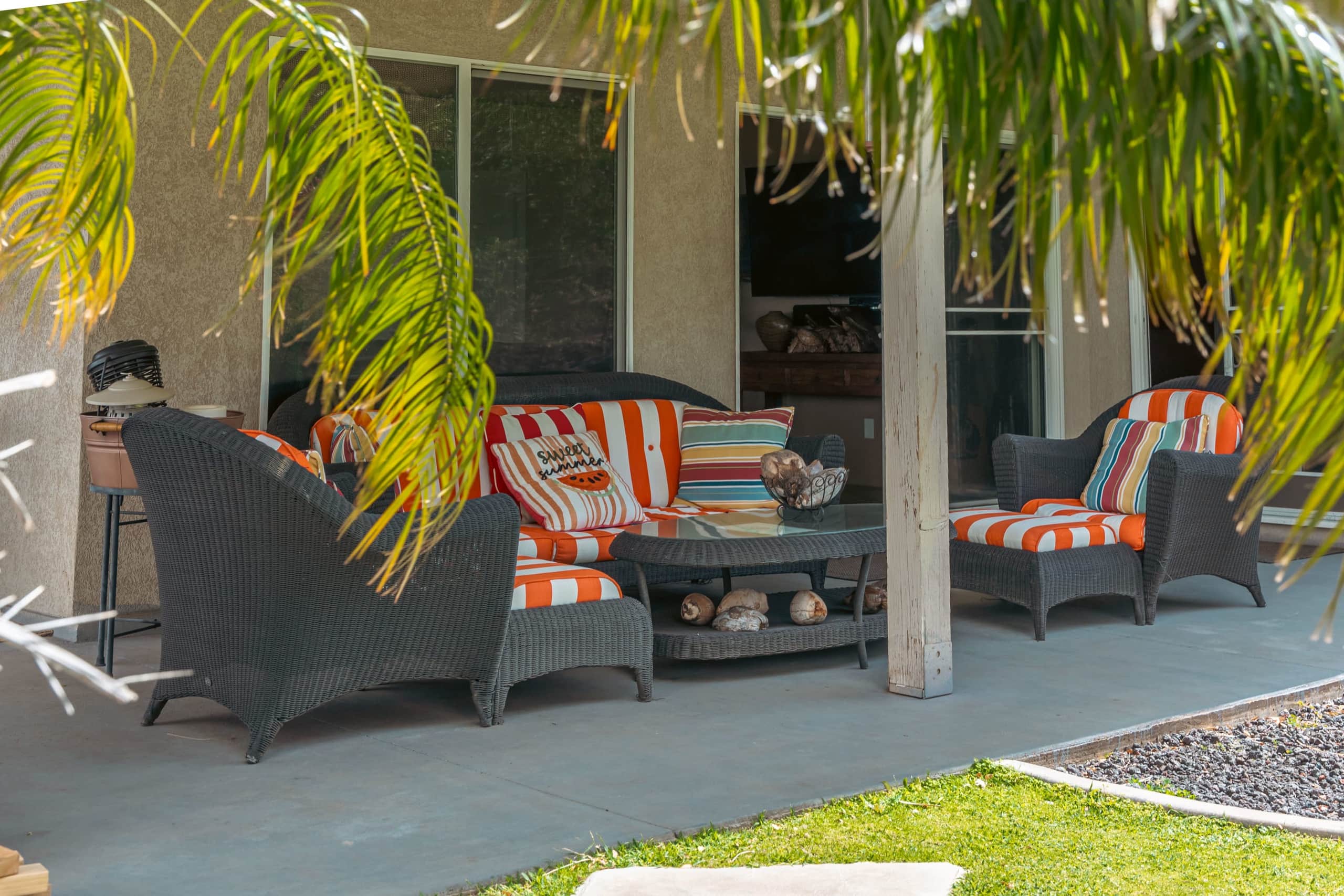1+ Acre Private Resort, 4BD + 3BTH, Cinema, Spa - Photo 357