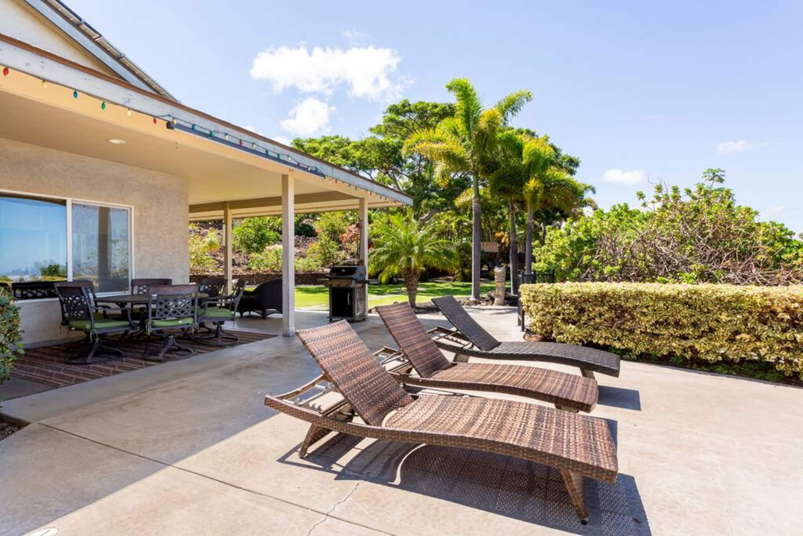 1+ Acre Private Resort, 4BD + 3BTH, Cinema, Spa - Photo 365