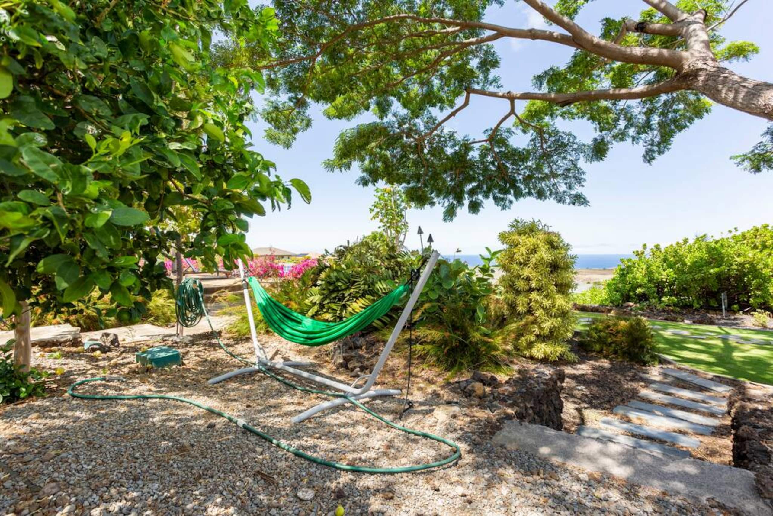 1+ Acre Private Resort, 4BD + 3BTH, Cinema, Spa - Photo 233
