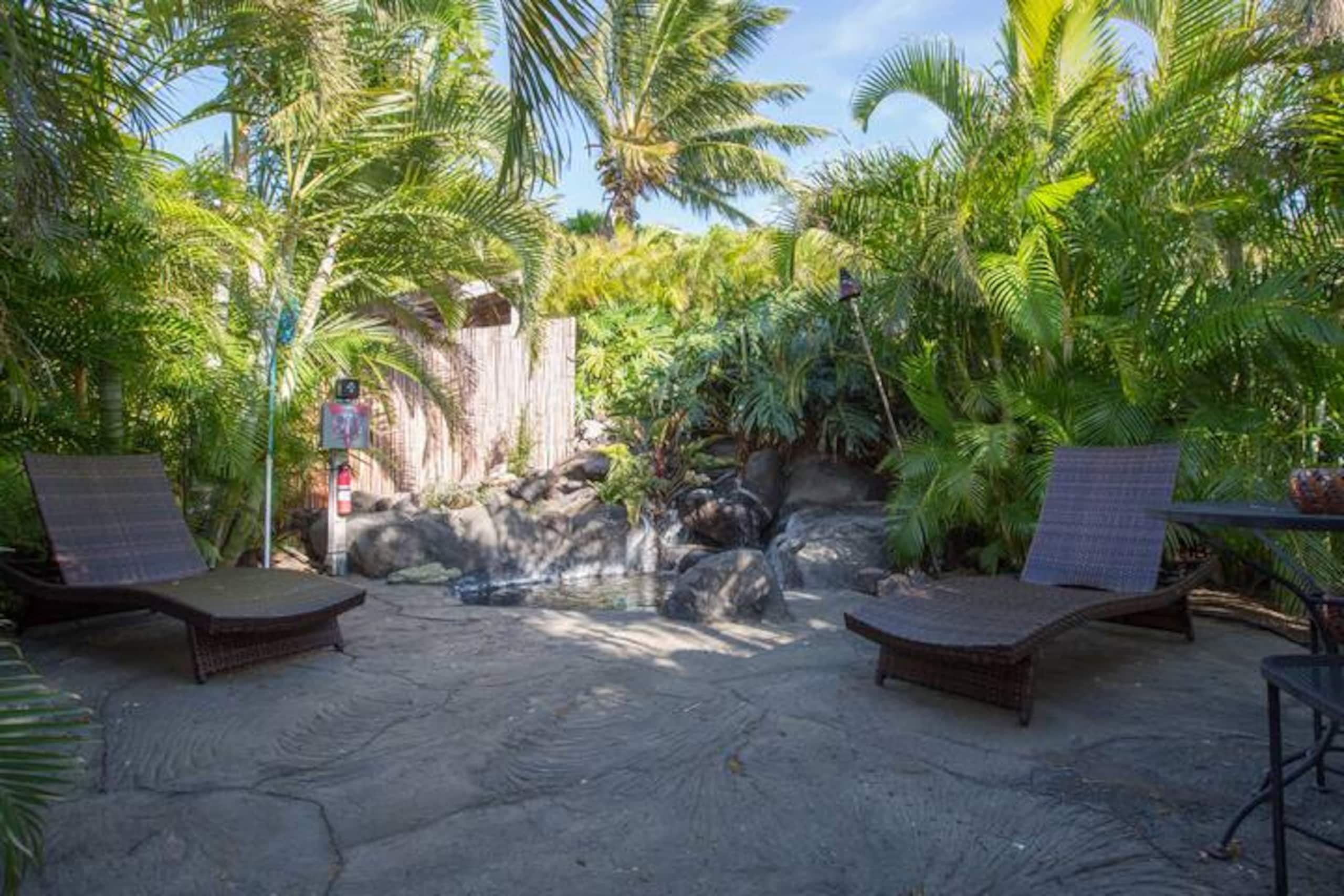 1+ Acre Private Resort, 4BD + 3BTH, Cinema, Spa - Photo 435
