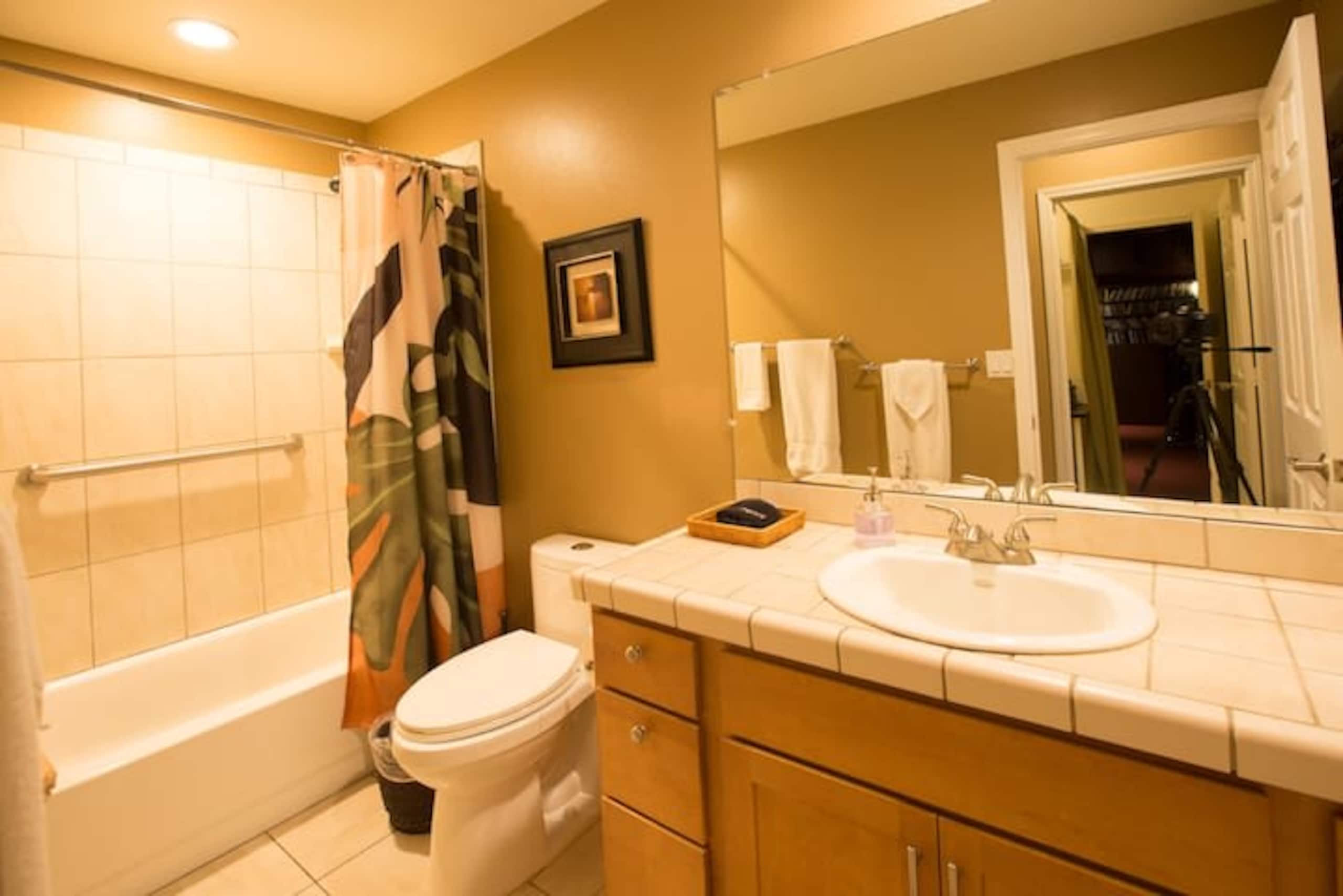 1+ Acre Private Resort, 4BD + 3BTH, Cinema, Spa - Photo 153