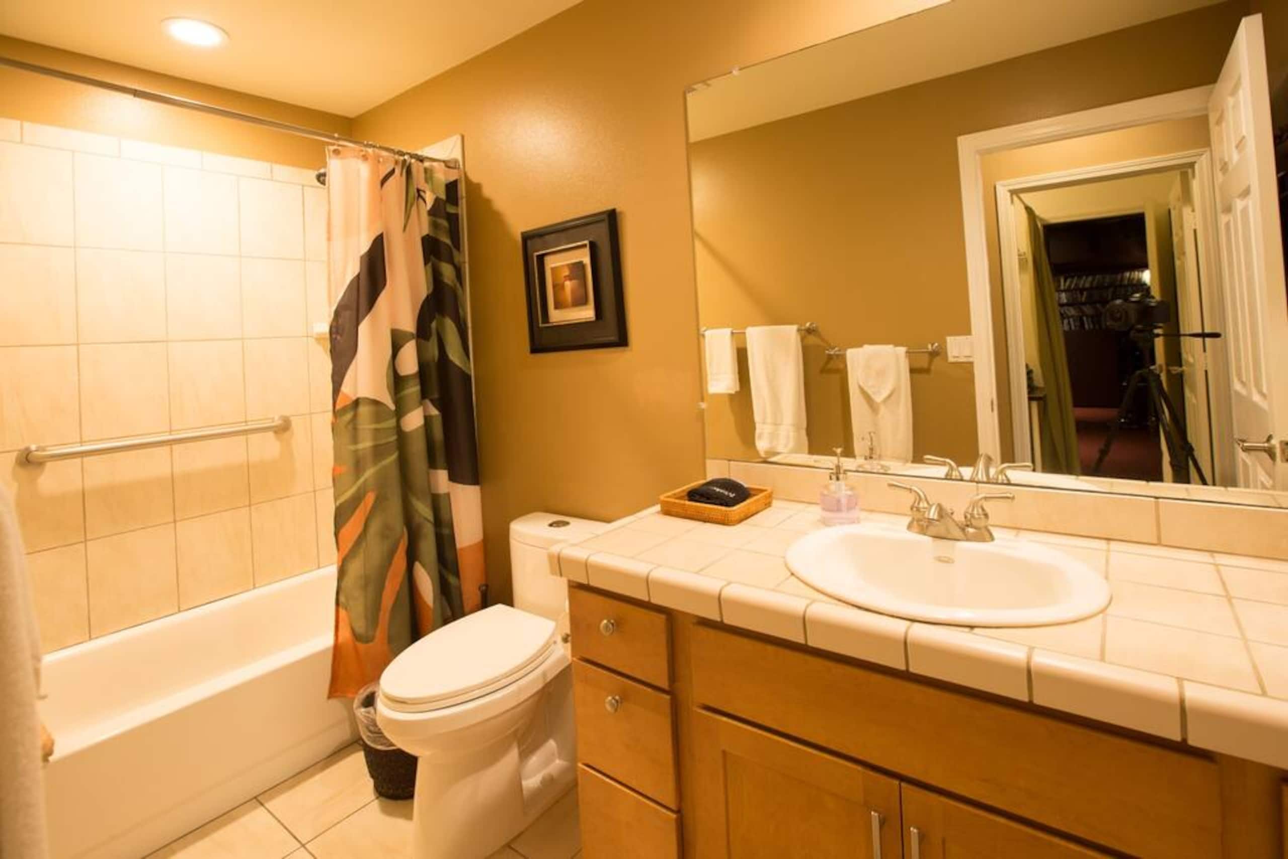 1+ Acre Private Resort, 4BD + 3BTH, Cinema, Spa - Photo 151