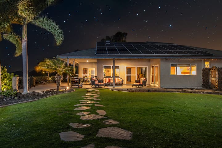 1+ Acre private resort, 4 bed, 3 bath, cinema, spa