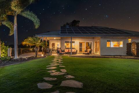 1+ Acre private resort, 4 bed, 3 bath, cinema, spa