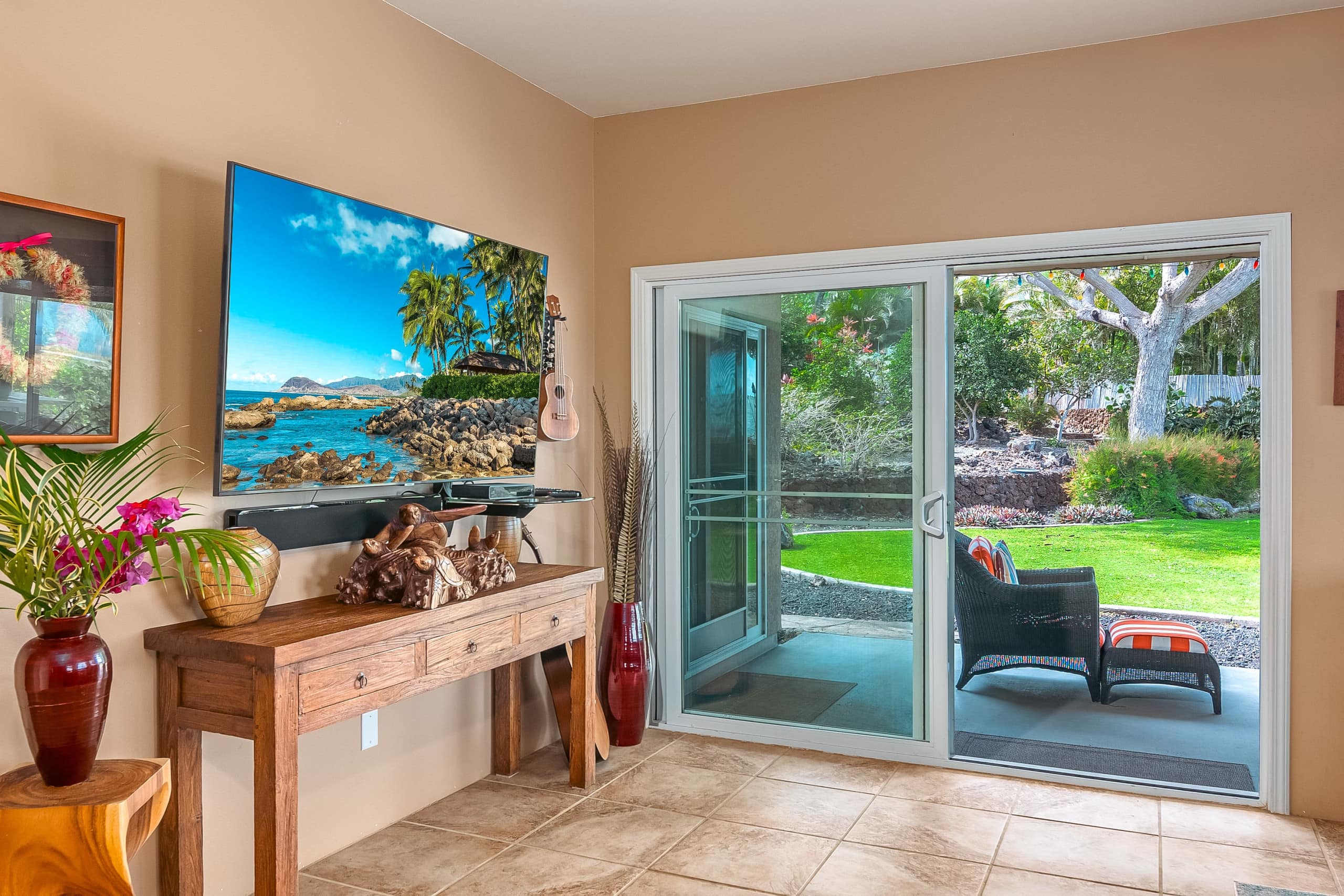 1+ Acre Private Resort, 4BD + 3BTH, Cinema, Spa - Photo 45