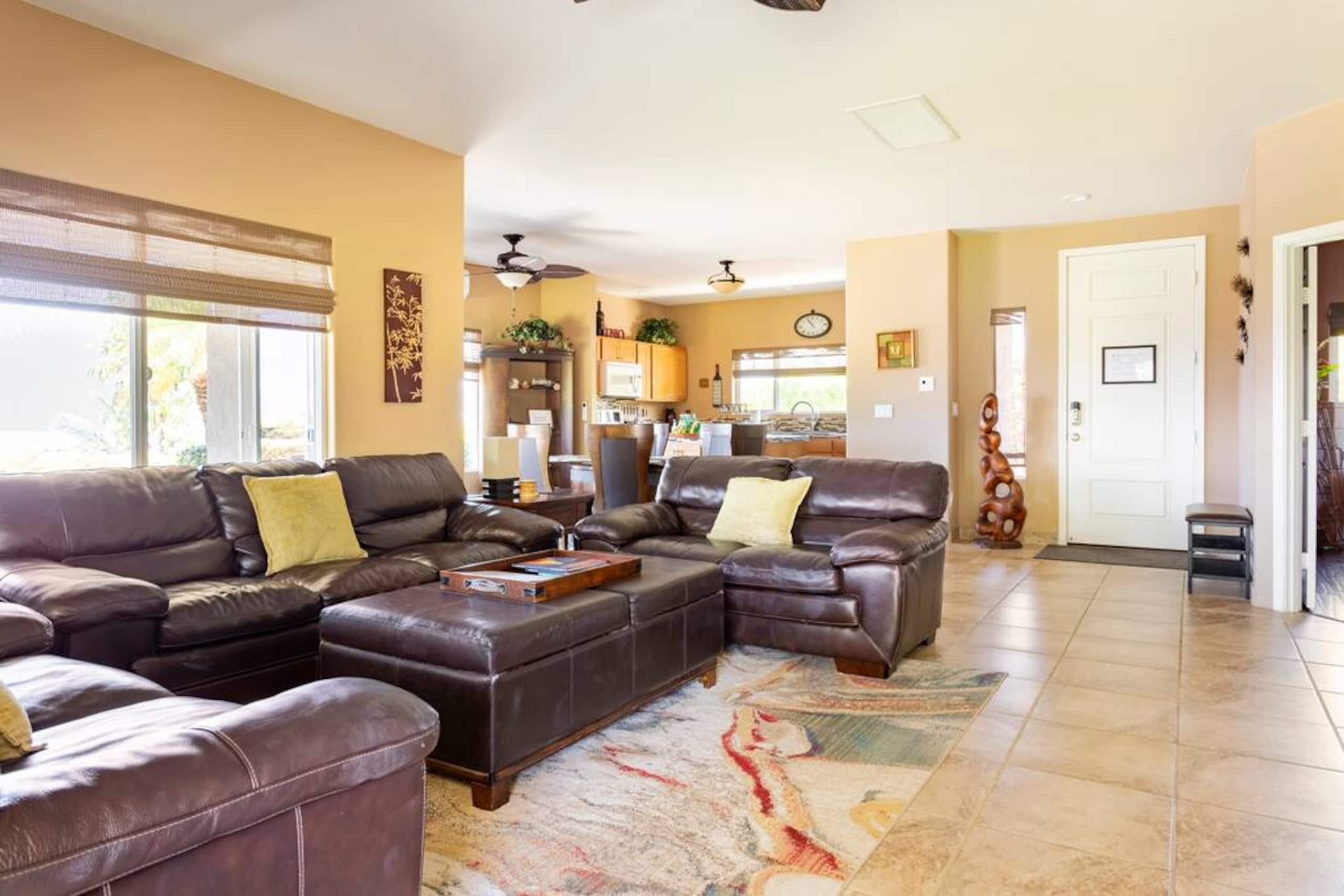 1+ Acre Private Resort, 4BD + 3BTH, Cinema, Spa - Photo 31