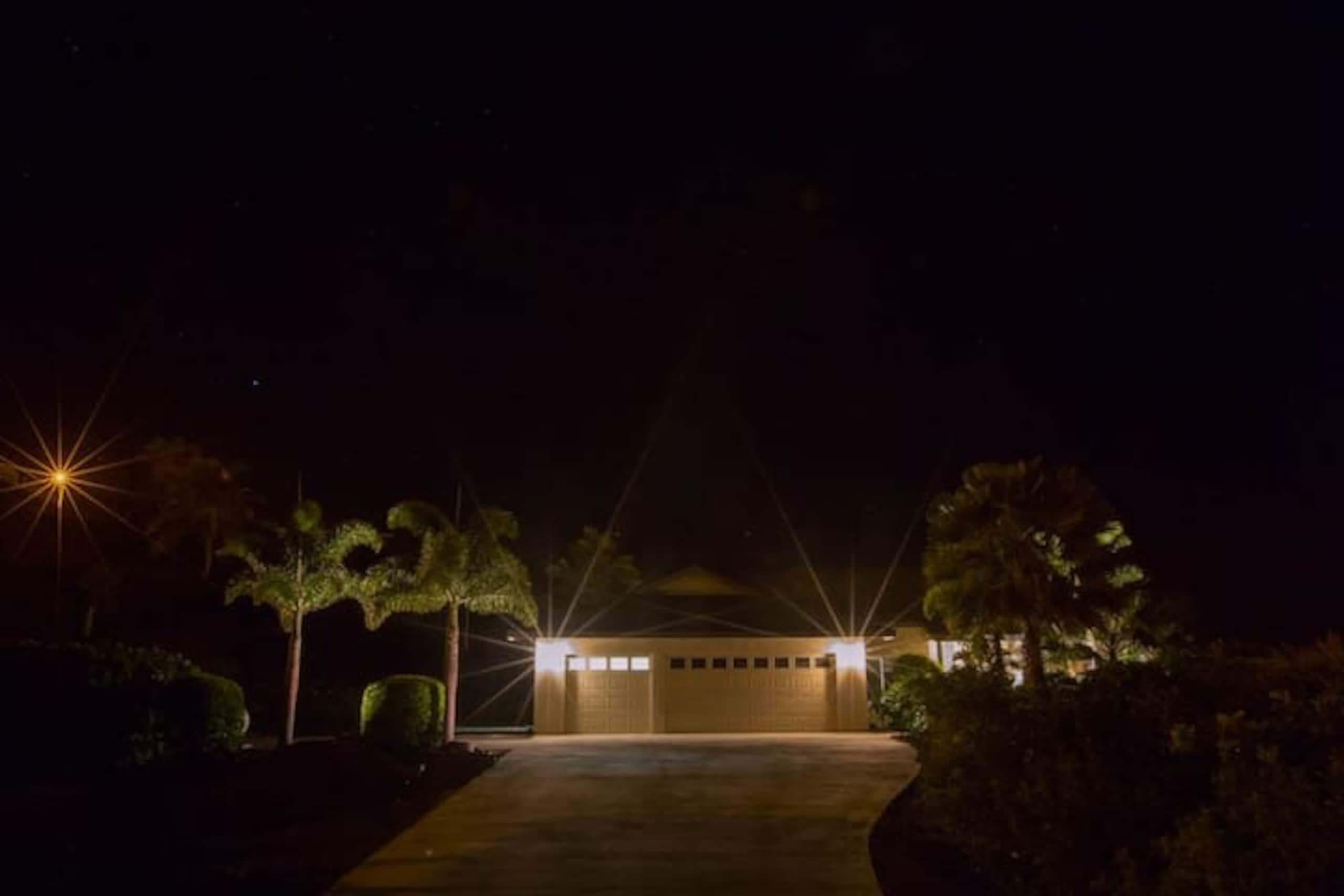 1+ Acre Private Resort, 4BD + 3BTH, Cinema, Spa - Photo 393