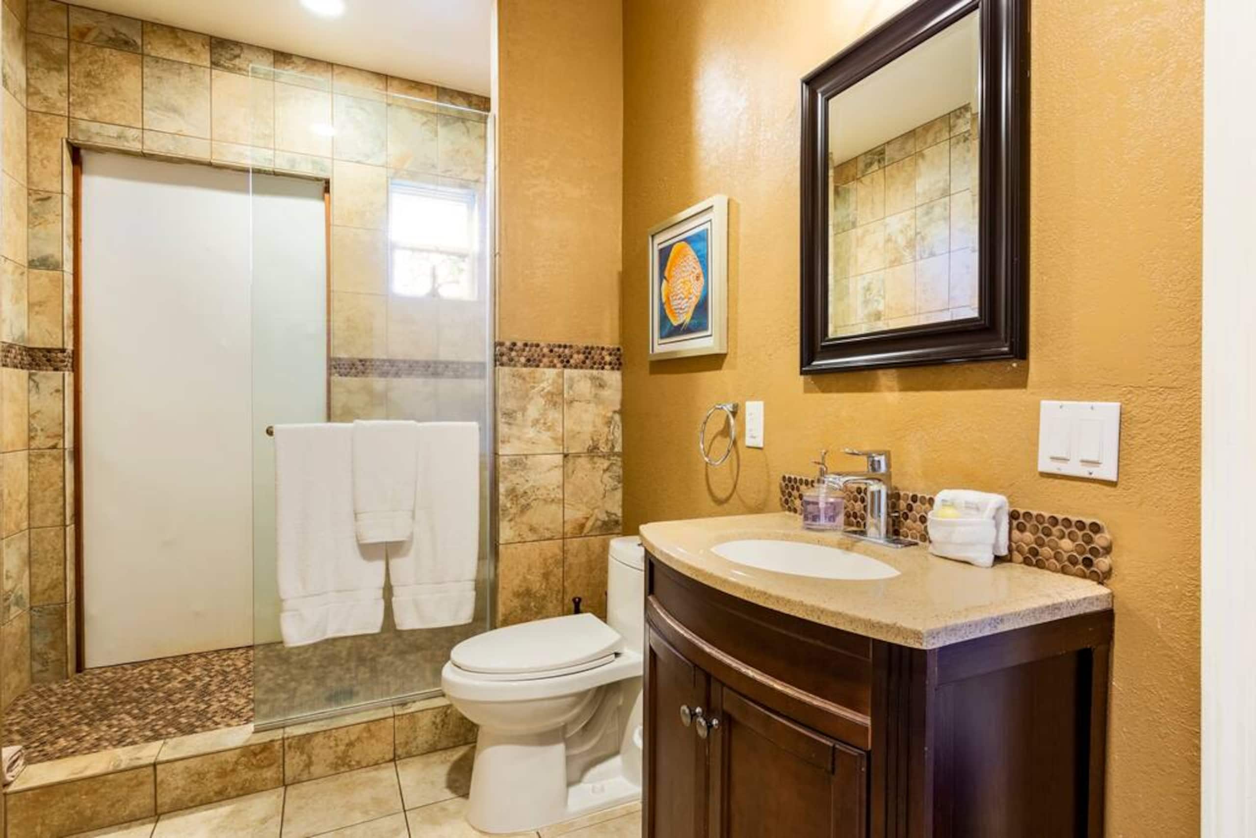 1+ Acre Private Resort, 4BD + 3BTH, Cinema, Spa - Photo 141