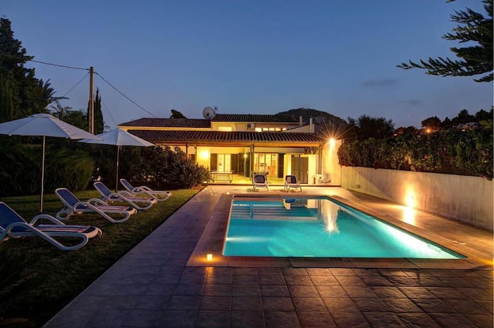 Villa Llobiner gallery image 2