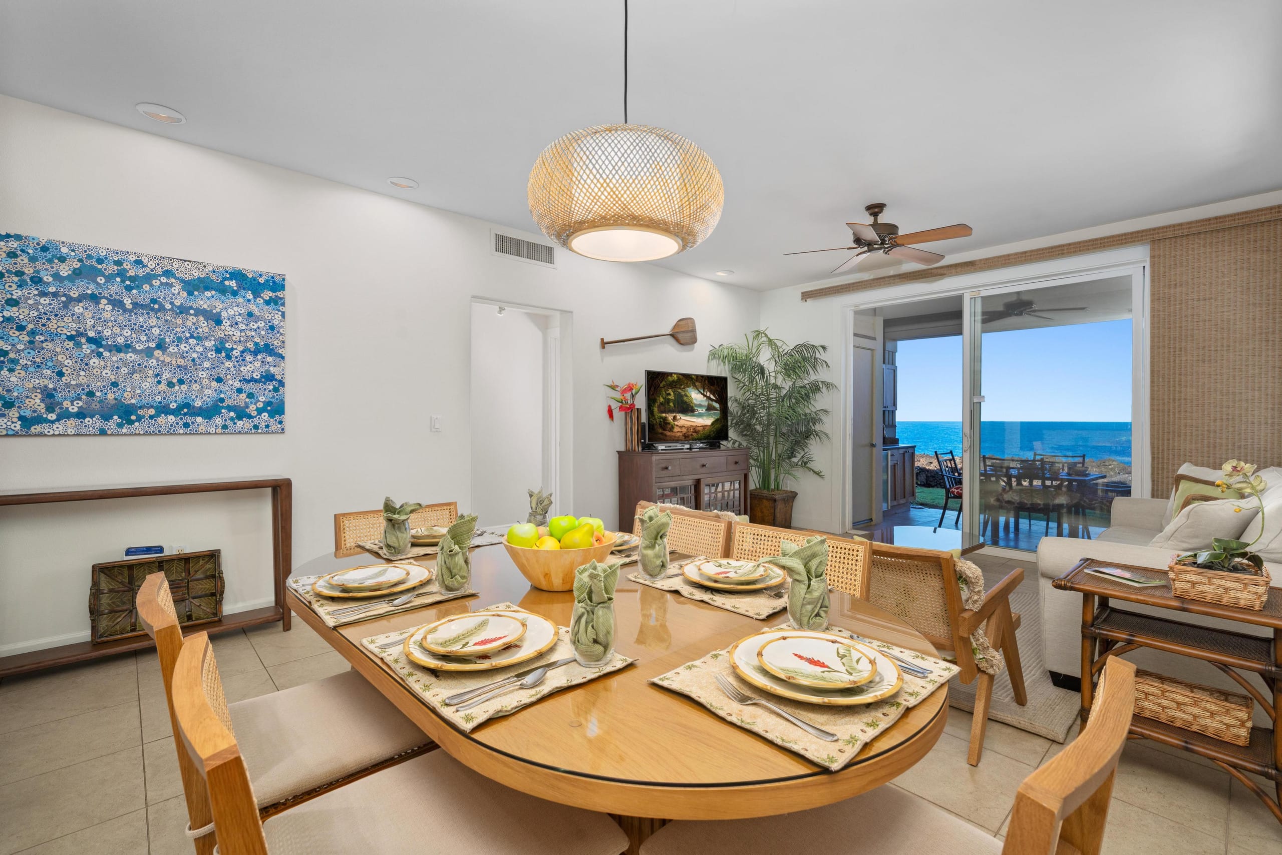 Ocean Front New Furnishings and new paint in - Photo 21
