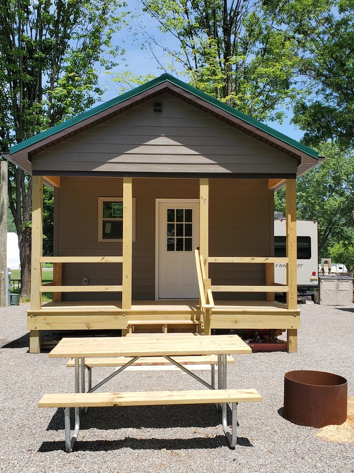 Crooked Creek Cabin 4 Cabins for Rent in Gaines, Pennsylvania, United