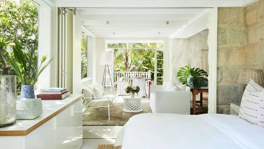 Stonehouse Garden Apartment by Contemporary Hotels gallery image 5